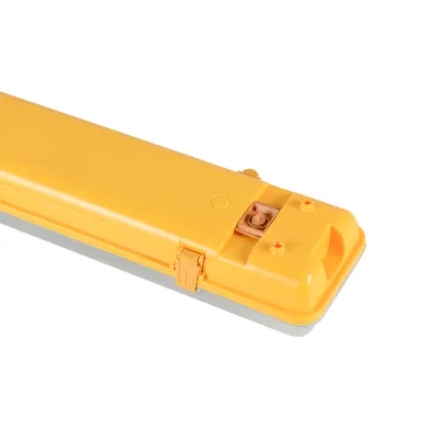 0.6m 1.2m 1.8m Wide Yellow Base Clear Cover LED Waterproof Light