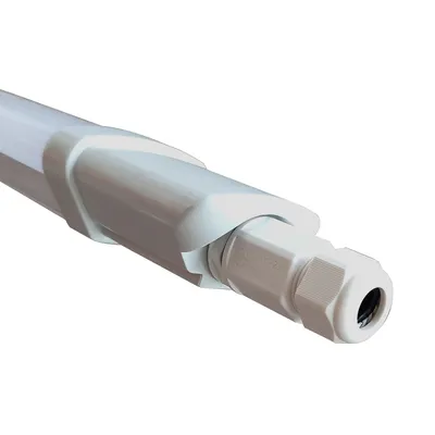 3 Years Warranty IP65 Ik08 Tri-Proof LED Light