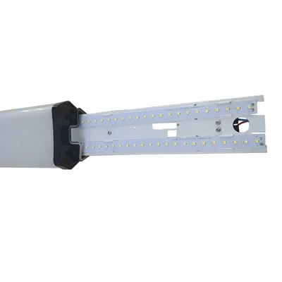 Model Fg06 IP65 Ik08 56W 100lm/W Tri-Proof Light with 3 Year Warranty