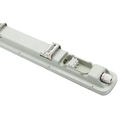 Outdoor Light 2FT, 4FT, 5FT IP65 LED Tri-Proof Light with PC Housing