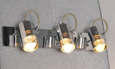 Delicate Glass Wall Lamp